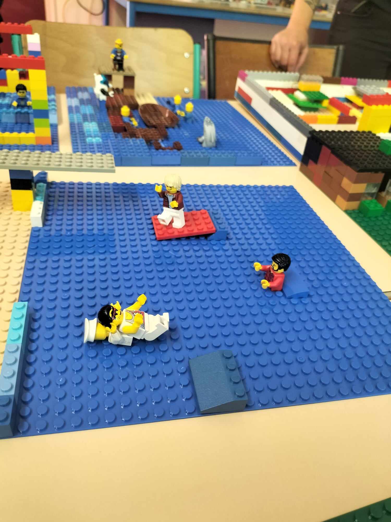 Premier atelier à l'école de la FORAIRIE avec les cm1/cm2